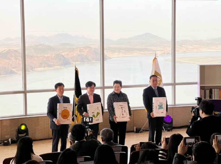 https://source.festivalplus.co.kr/img/2025/05/img_20250529_142635680.jpeg